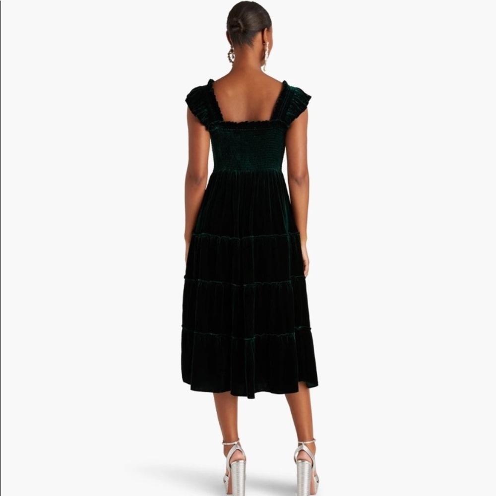 Hill House Ellie Nap Velvet Smocked Tiered Midi Maxi Dress Holiday Emerald Green - Picture 3 of 12